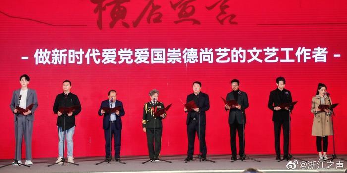 小猫钓鱼游戏龙王版有船