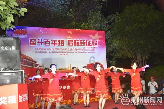 探索冷知识,尽在未满月的宝宝吐奶严重,该怎么应对?!